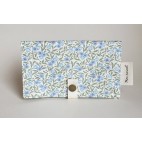 Protège carnet de santé petites fleurs bleues- Sauge & Co.