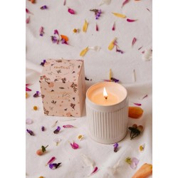 Confetti 100% Soy 8 oz reusable candle - Mimi & August