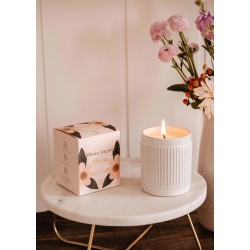 Bloom 100% Soy 8 oz reusable candle - Mimi & August